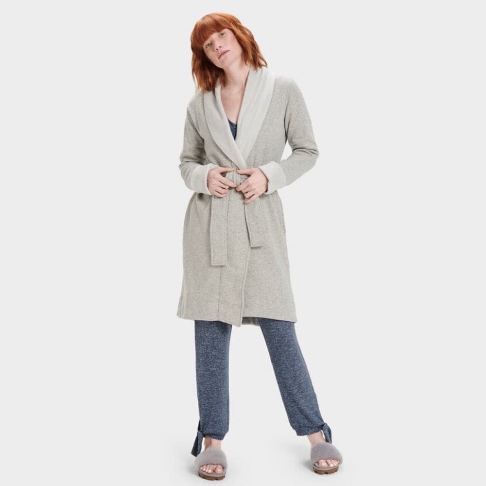 Blanch II - women’s plush robe
